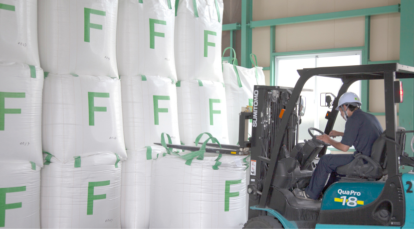 02 倉庫サービス